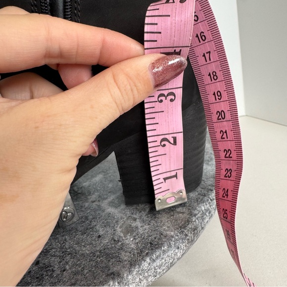 Blondo Vegas 2 Bootie Waterproof Black Ankle Boots 7.5 - Picture 12 of 13